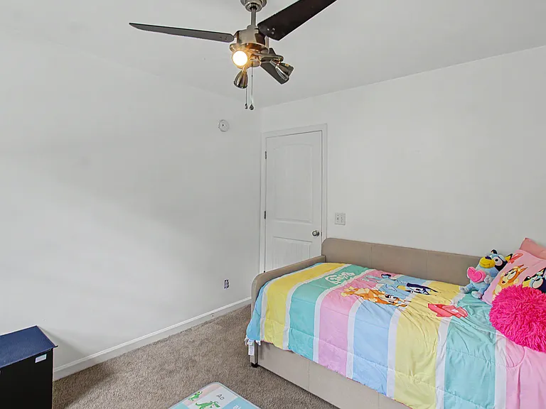 1221 Peacock Trl — Photo 15
