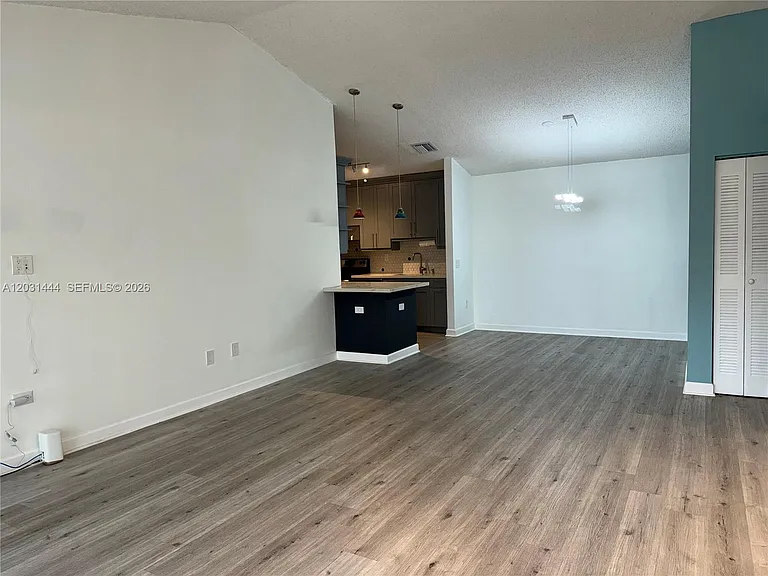 20333 NW 36th Ave — Photo 10