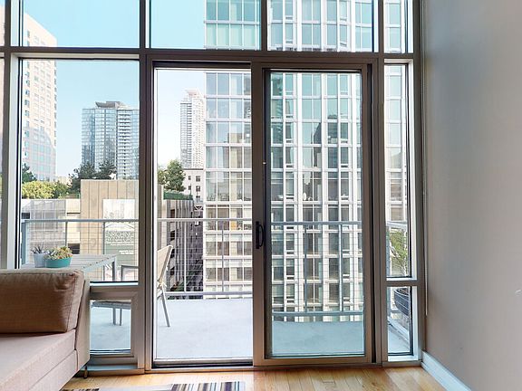 2nd image of 645 W 9th St APT 724