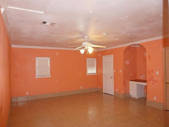 5th image of 9202 Bedworth Ln