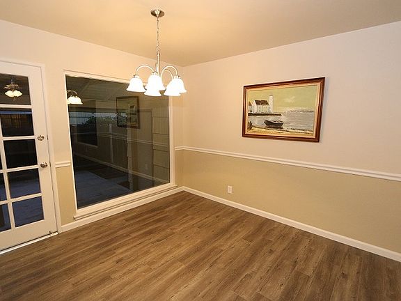 2nd image of 2720 N Dearing Ave