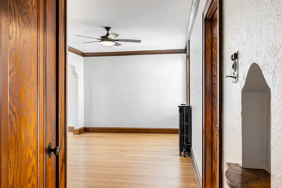 1 bed, $1,025 — Photo 2