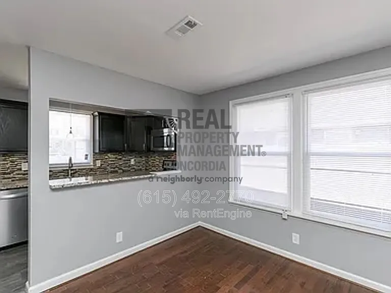 302 Neill Ave #B — Photo 16