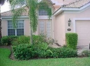 1738 Marsh Run, Naples, FL 34109