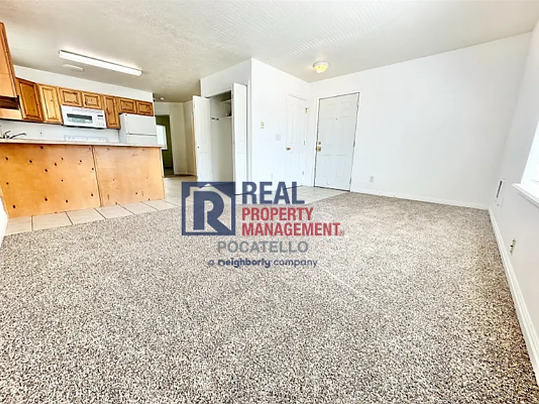 4407 Opal Ave — Photo 11