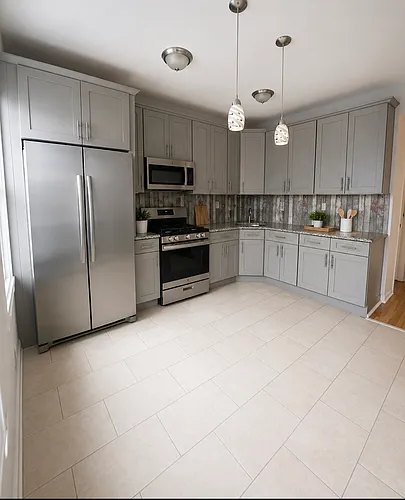 152 W 33rd St #2 Photo 1