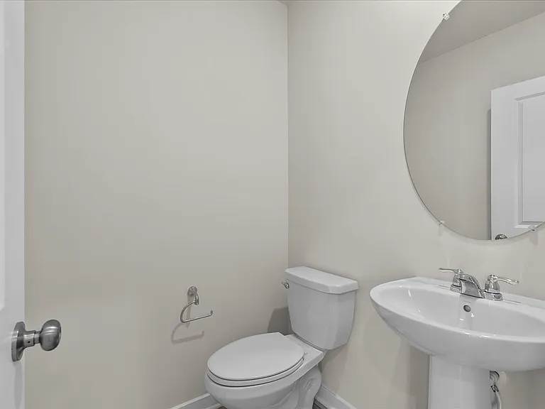 128 Thornton Way — Photo 5