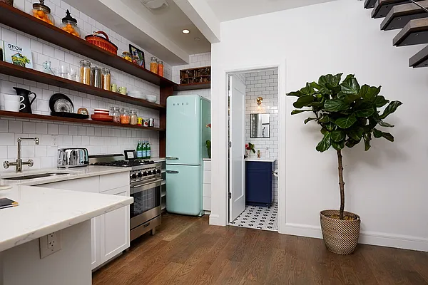 Rented by Nooklyn NYC LLC | media 15