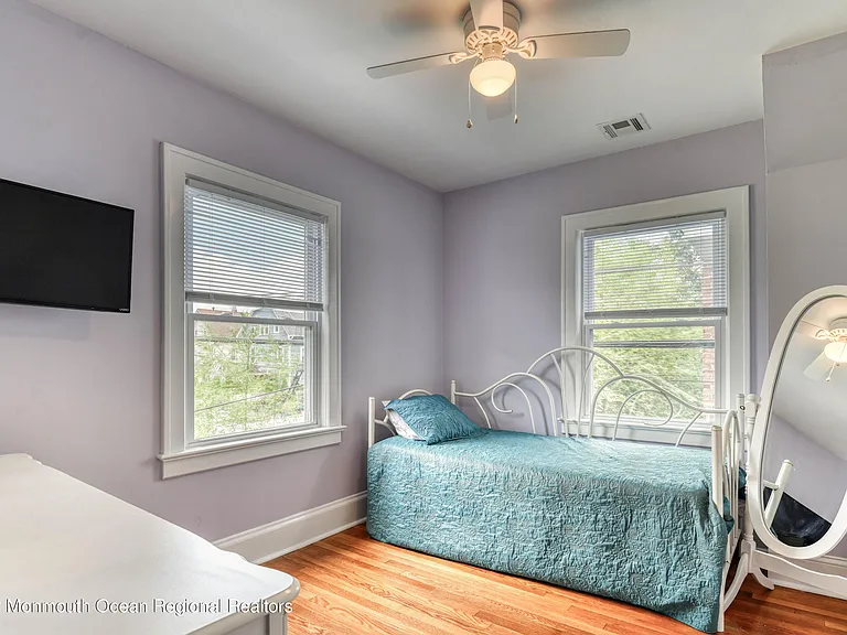 1505 Emory St #WINTER RENTAL — Photo 30