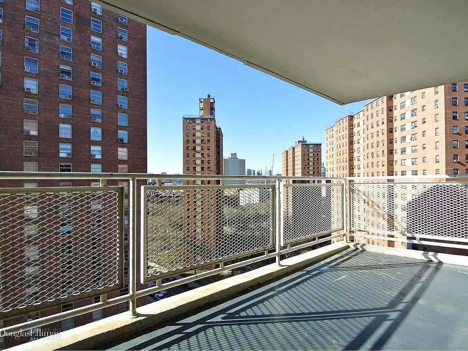 1st image of 80 La Salle St APT 13A