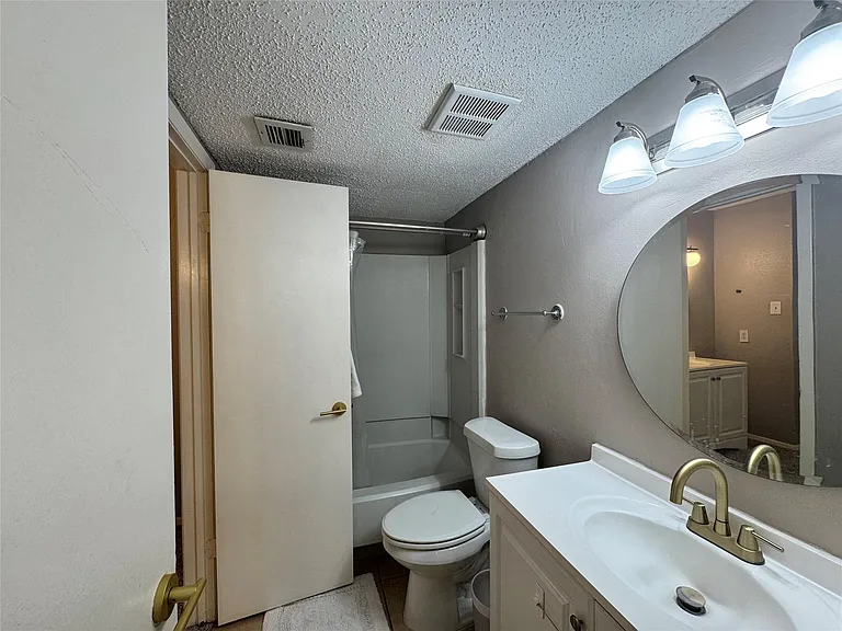 6312 Peacock Hills Dr — Photo 6