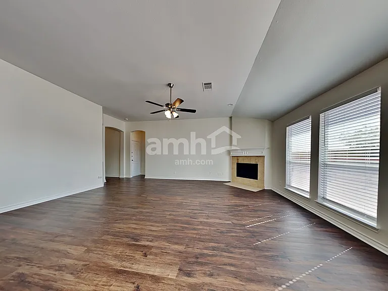 908 Mesa Vista Dr — Photo 9