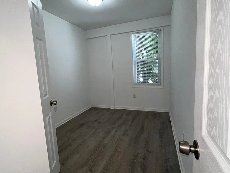 1646 F St NE #2 — Photo 17
