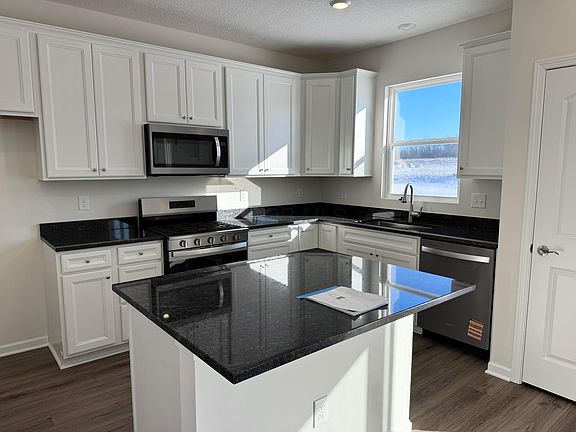 2nd image of 1118 Solitary St Lot 2592