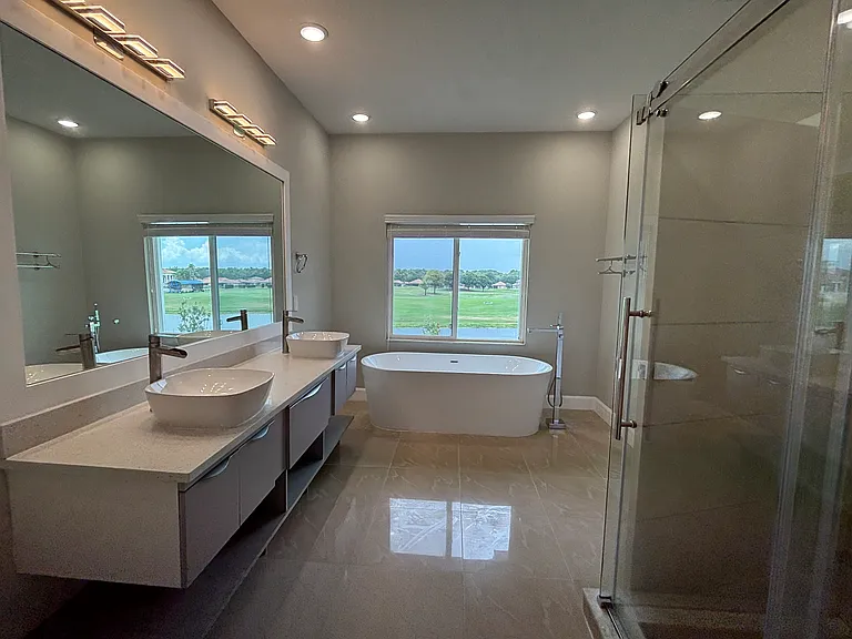 2021 Greenbriar Ter — Photo 14