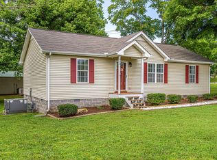 400 Cowan Rd, Dickson, TN 37055