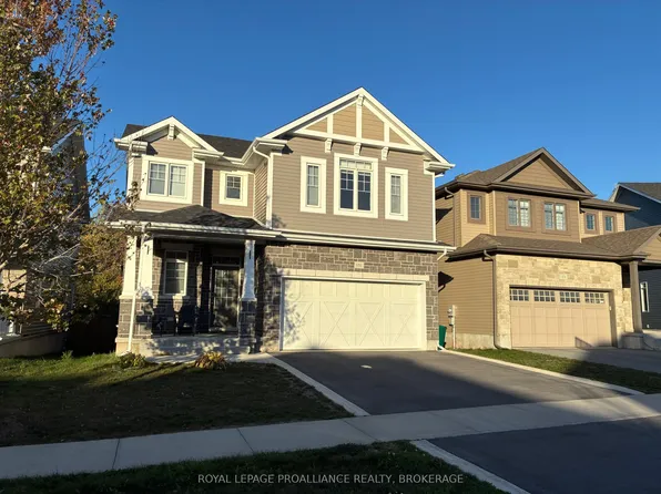 680 Halloway Dr, Kingston, ON K7K 0H4