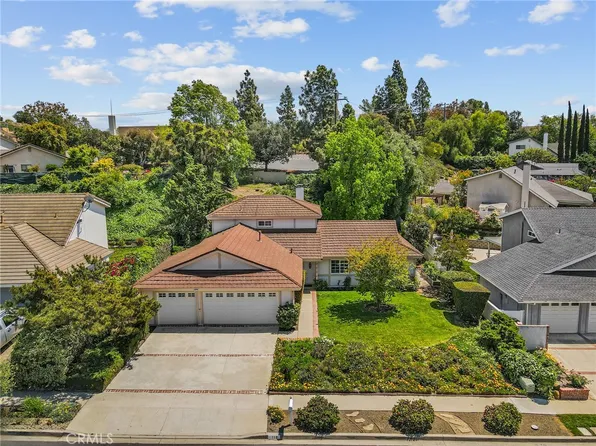 118 Verde Vista Dr, Thousand Oaks, CA 91360