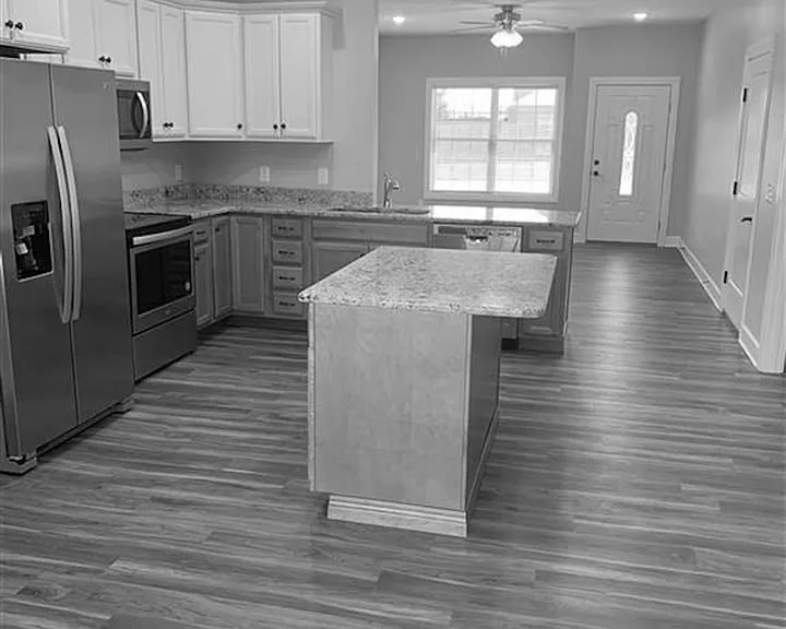 1048 Springfield Blvd — Photo 9