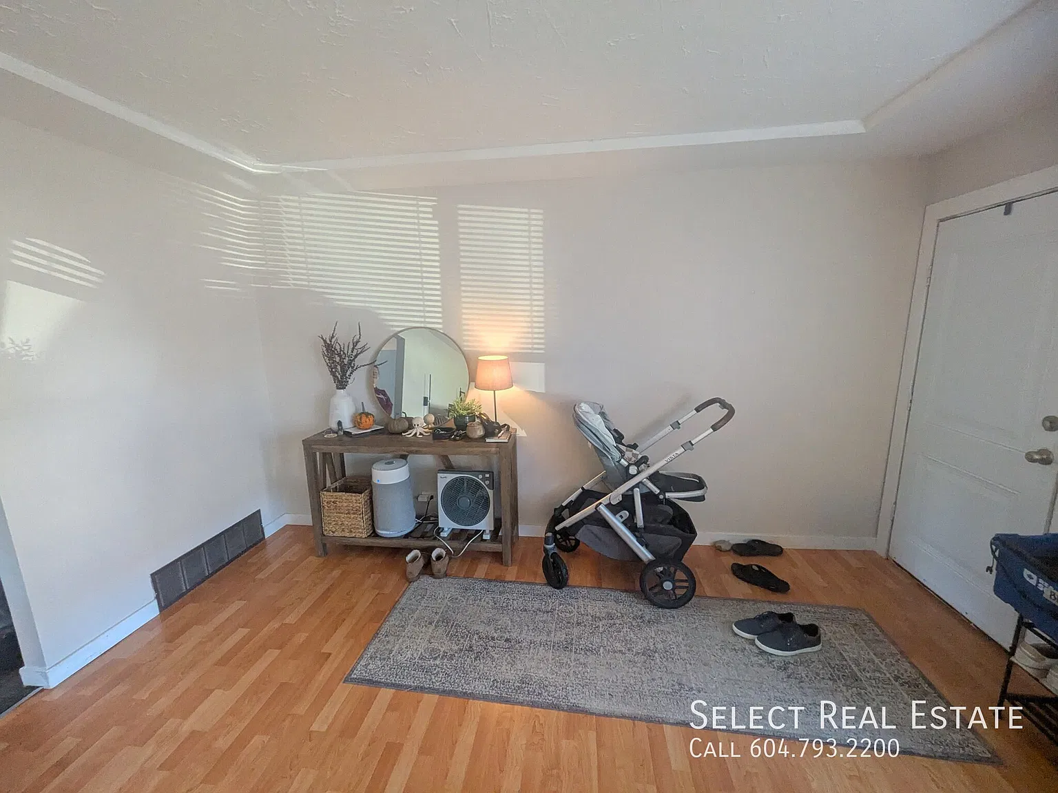 3 bed, 1200 sqft, $2,395 — Photo 3
