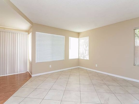5th image of 25520 Birchtree Dr