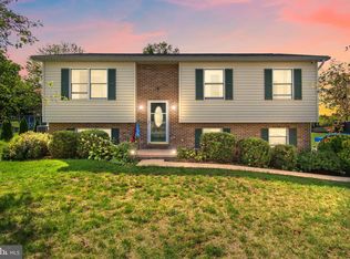 3565 Brook St, Greencastle, PA 17225