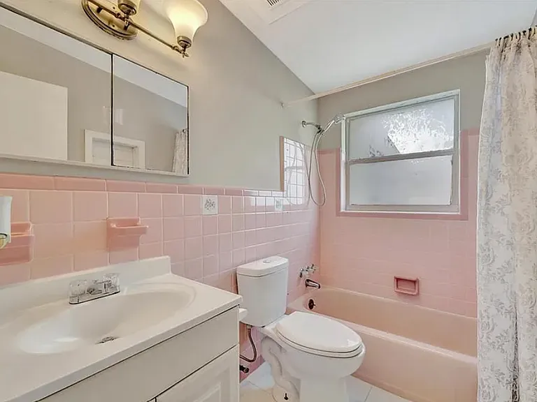 6607 Georgia Ave — Photo 3