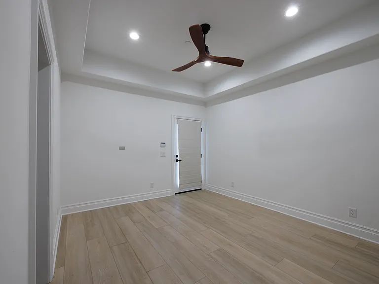 6029 Fairview Pl — Photo 109