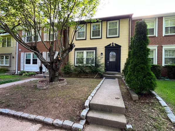 7766 Epsilon Dr, Rockville, MD 20855