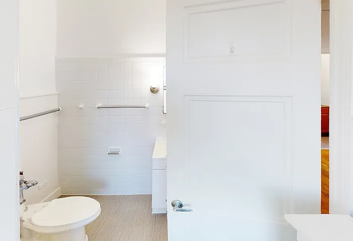 5120 S. Hyde Park Boulevard — Photo 14