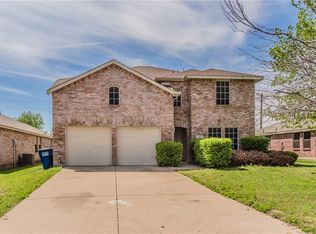 1353 Prairie Dr, Lancaster, TX 75146