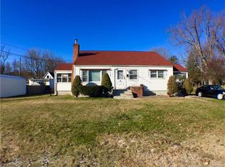 26 Lynch Ter, Enfield, CT 06082