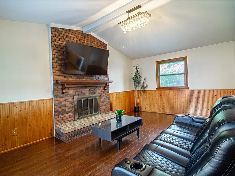 4300 Connie Dr — Photo 9