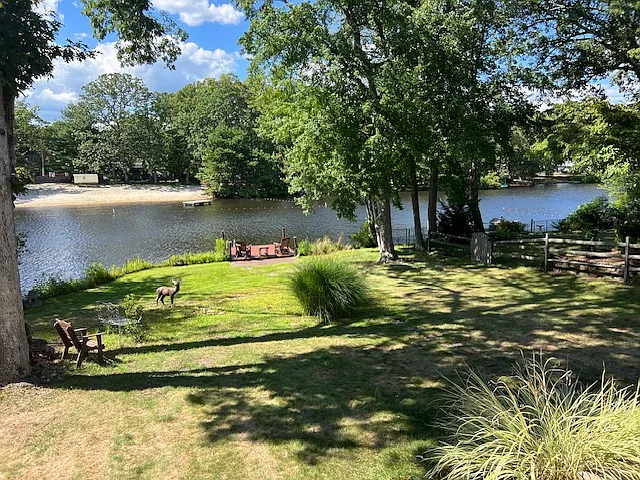 3 bed, 1155 sqft, $3,900 — Photo 3