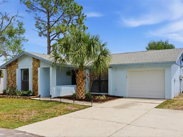 7507 Woodland Oaks Ct, Tampa, FL 33615