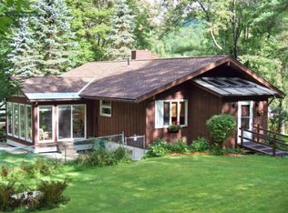 517 Creed Hill Rd, Pittsford, VT 05763