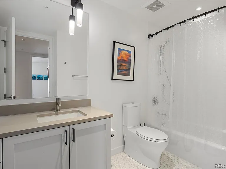 1750 Wewatta St #1440 — Photo 20