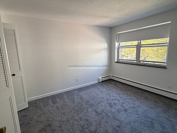 3rd image of 153 Concord St APT 31