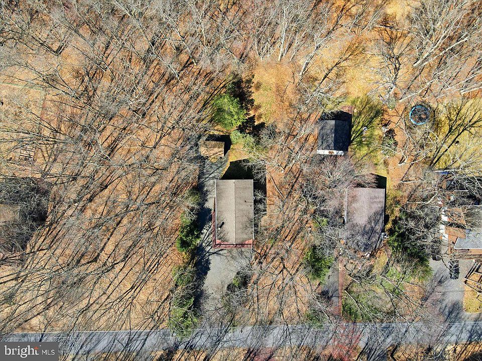 1st image of 53 Spencer Ln