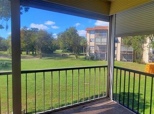 6260 S Falls Circle Drive #206, Lauderhill, FL 33319