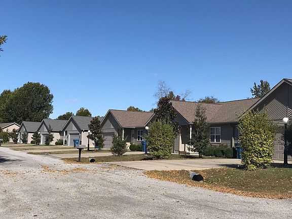 2nd image of 19-148 Anthony Dr #47-A