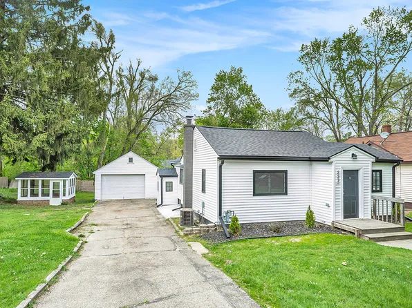 222 Garfield Ave, Kalamazoo, MI 49001