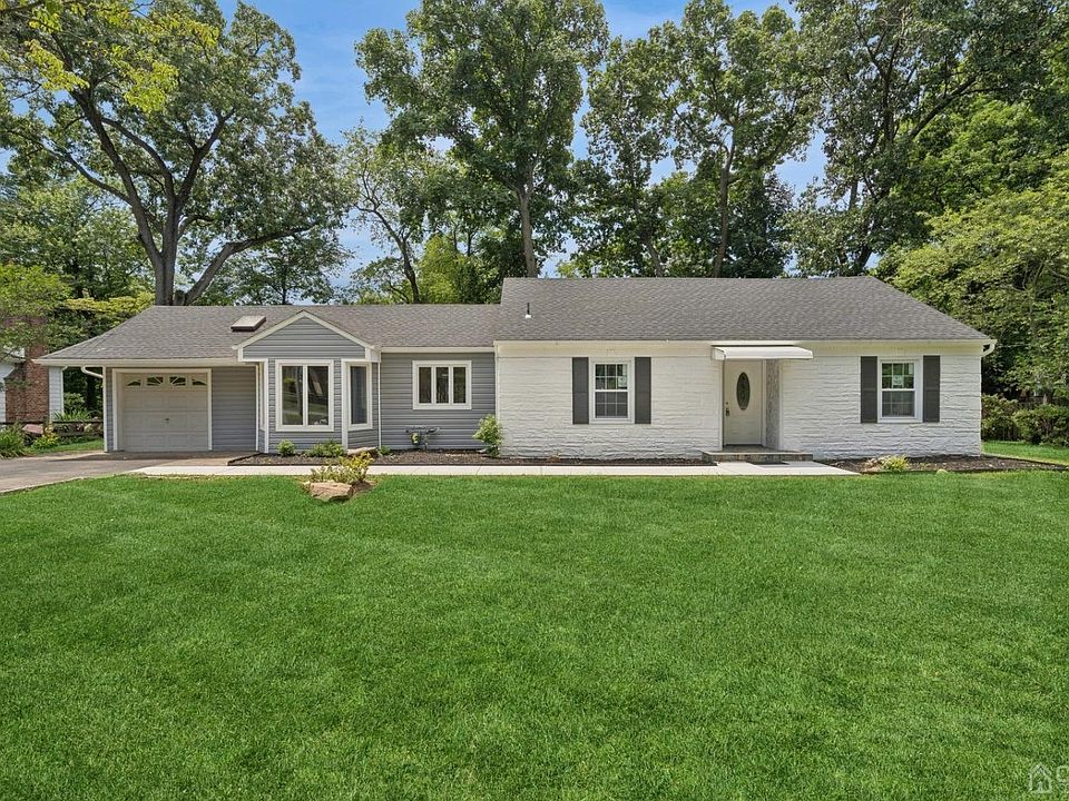 2nd image of 62 Pennington Rd