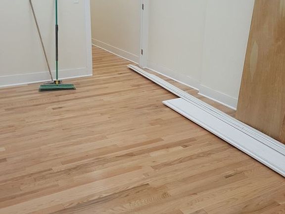 5th image of 2835 W Girard Ave #4331093