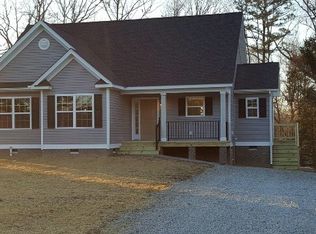 8283 Scarecrow Rd, Mechanicsville, VA 23111