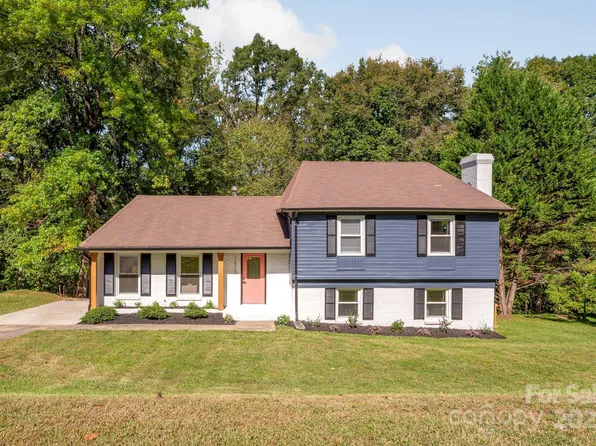 7618 Ritter Dr, Charlotte, NC 28270