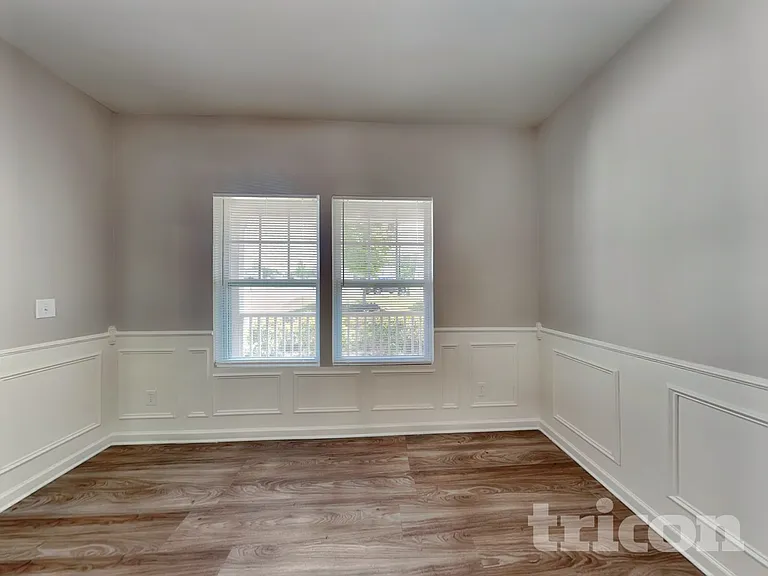 1512 Cherry Park Dr — Photo 5