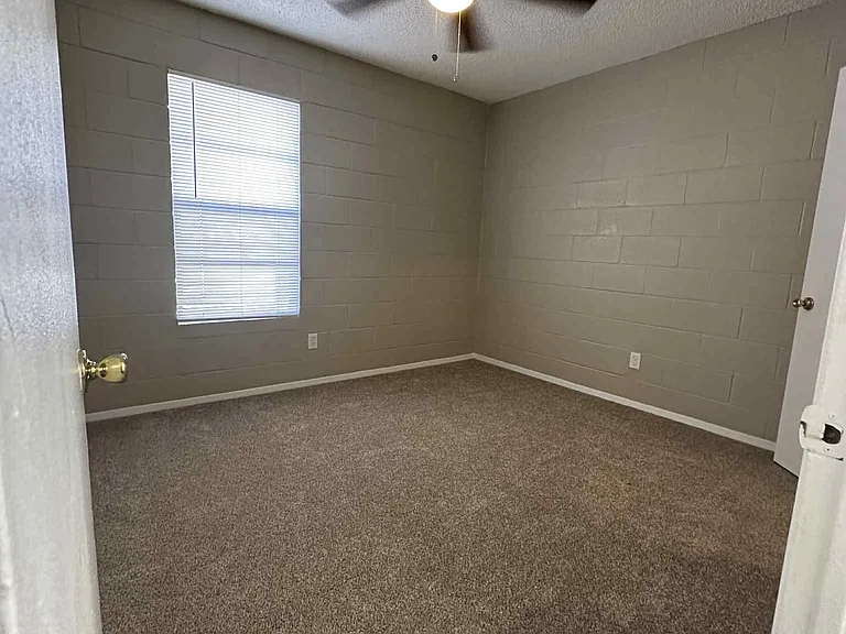 SAN MARCOS APARTMENTS — Photo 59