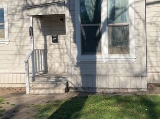 406 W 20th St #B, Merced, CA 95340