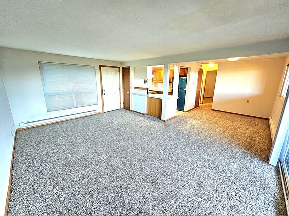 4th image of 2820 75th Pl SE APT 201